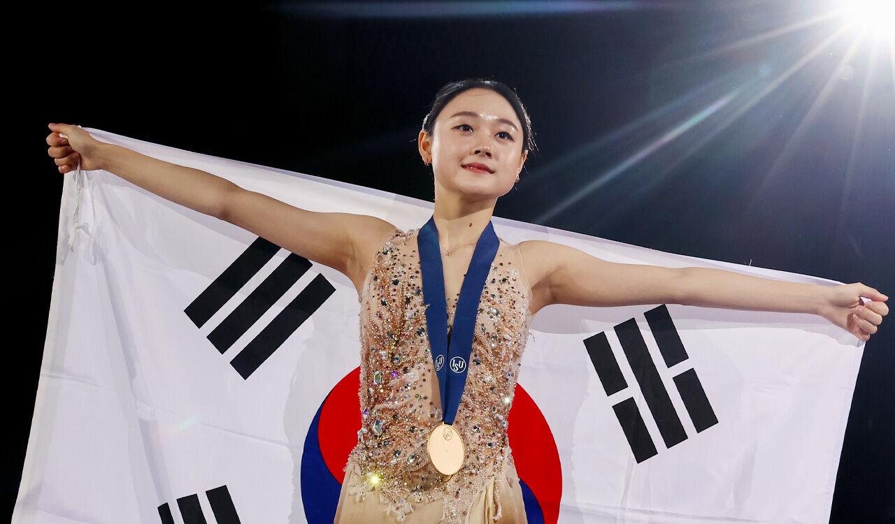 김채연