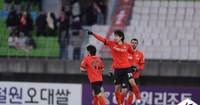 강원 대 포항